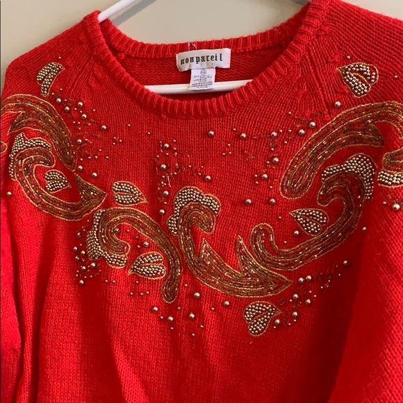 Red and Gold Christmas Sweater 🎄 - Picture 3 of 5